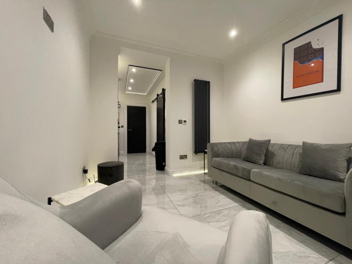 Luxury Apartment Edinburgh Centre With Steam Room Εξωτερικό φωτογραφία