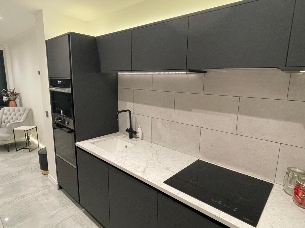 Luxury Apartment Edinburgh Centre With Steam Room Εξωτερικό φωτογραφία