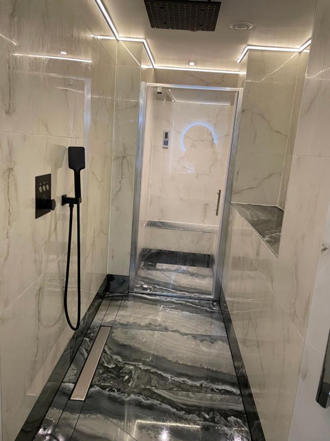 Luxury Apartment Edinburgh Centre With Steam Room Εξωτερικό φωτογραφία